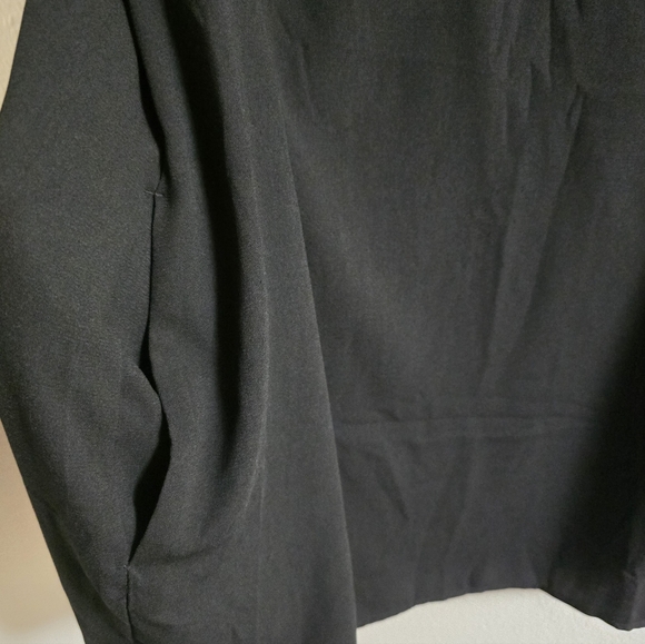 H&m Minimalist Dress - Picture 7 of 7